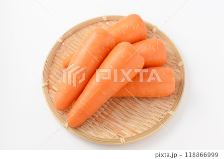 新鮮な人参 118866999