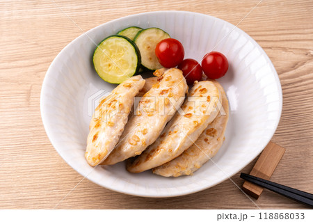 鶏ささ身の塩麹漬け焼き 鶏ささ身の塩麹漬け焼き 118868033