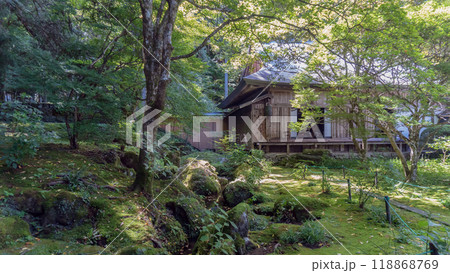 光前寺【国指定名勝】客殿と日本庭園／長野県駒ヶ根市・9月 118868769