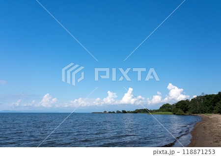 夏の琵琶湖東岸の情景 夏の琵琶湖東岸の情景 118871253