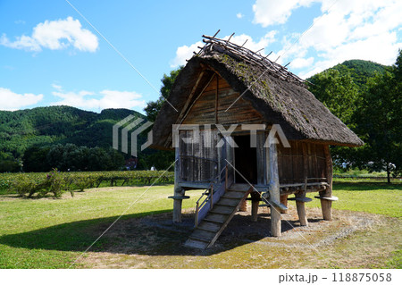 高床式倉庫（平出遺跡） 118875058