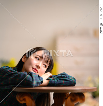 女性ポートレート 118879213