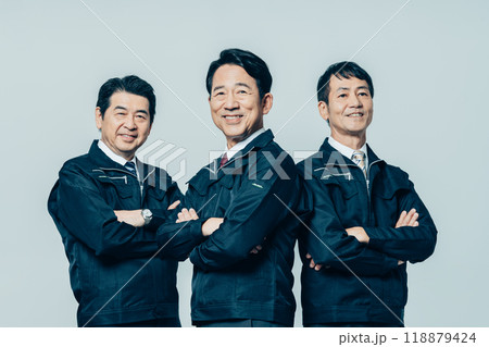 ミドルのエンジニア ミドルのエンジニア 118879424