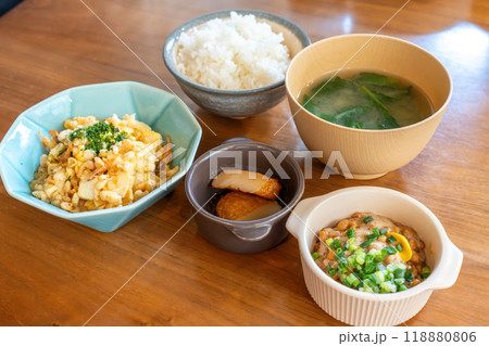おいしい和風朝食 118880806