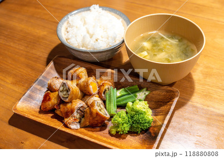 野菜肉巻き定食 118880808