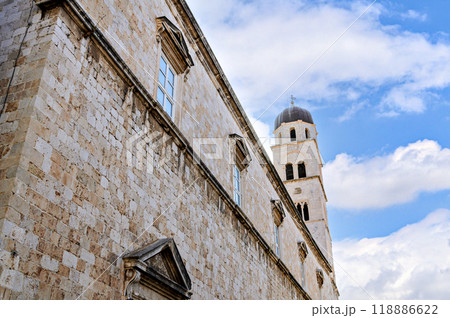 Stradum (Square), main street in the old town of Dubrovnik, Croatia, next to the Franciscan Church-Monastery Stradum (Square), main street in the old town of Dubrovnik, Croatia, next to the Franciscan Church-Monastery 118886622