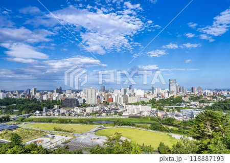 仙台城跡（青葉城）から見た秋の仙台市街　俯瞰　仙台市青葉区 118887193