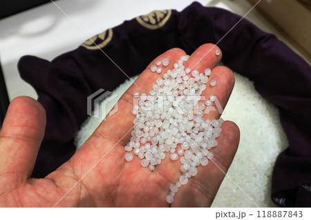 精米された酒米　日本酒を仕込む磨き上げられた酒米 118887843