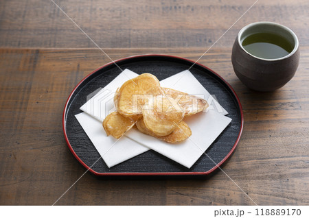 さつまいもチップス 118889170