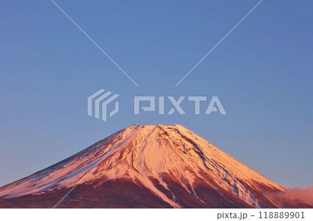 冬の夕方　紅富士 118889901