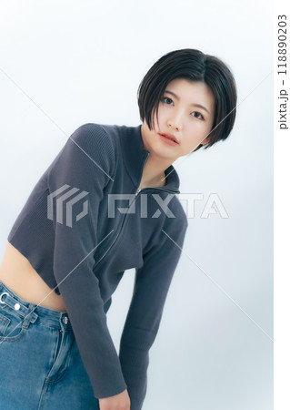 女性のファッションポートレート 女性のファッションポートレート 118890203