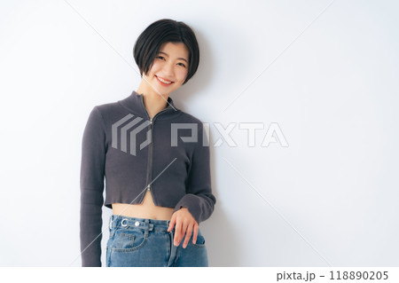 女性のファッションポートレート 女性のファッションポートレート 118890205