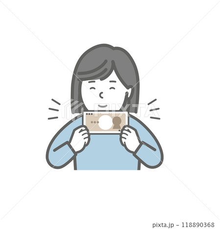 お札を持つ笑顔の女性 118890368