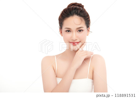 Beautiful young asian woman with clean fresh skin on white background, Face care, Facial treatment, Cosmetology, beauty and spa, Asian women portrait. Beautiful young asian woman with clean fresh skin on white background, Face care, Facial treatment, Cosmetology, beauty and spa, Asian women portrait. 118891531