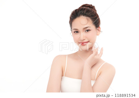 Beautiful young asian woman with clean fresh skin on white background, Face care, Facial treatment, Cosmetology, beauty and spa, Asian women portrait. 118891534