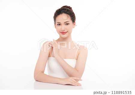 Beautiful young asian woman with clean fresh skin on white background, Face care, Facial treatment, Cosmetology, beauty and spa, Asian women portrait. 118891535
