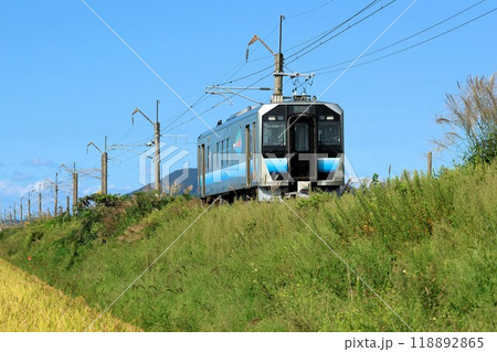 【JR東日本】GV-E400系（奥羽本線：羽後飯塚〜大久保） 118892865