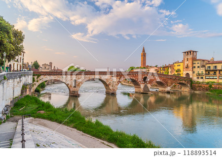 Verona city downtown skyline, cityscape of Italy in Europe Verona city downtown skyline, cityscape of Italy in Europe 118893514