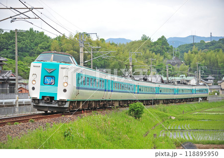 紀勢本線　朝来ー紀伊新庄　JR西日本　381系　HD301編成（日根野）　くろしお 118895950