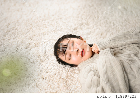 女性ポートレート 118897223