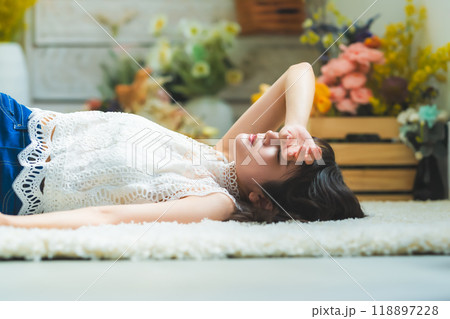 女性ポートレート 118897228