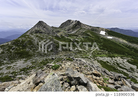夏の白山の風景 118900336