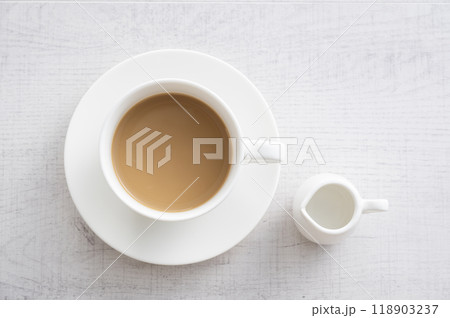 クリーム入りコーヒー 118903237
