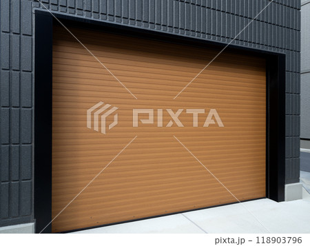 住宅のガレージ 118903796