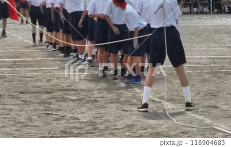 みんなでおおなわとび Let's all jump on the rope together みんなでおおなわとび Let's all jump on the rope together 118904683