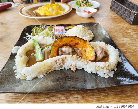 ダムカレー 118904904