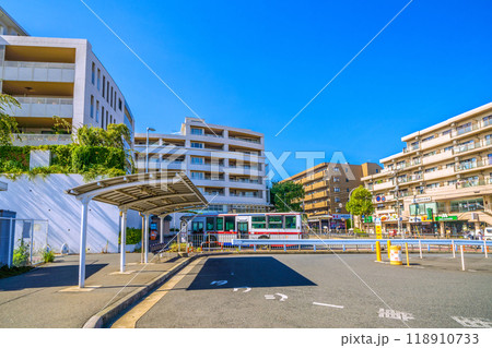 日本の川崎都市景観　東急電鉄　梶が谷駅前などを望む 118910733