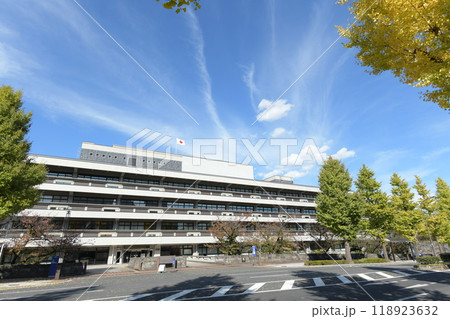 国立国会図書館 東京都千代田区永田町 秋 国立国会図書館 東京都千代田区永田町 秋 118923632