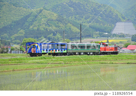 磐越西線 猪苗代ー川桁 JR東日本 DE10-1649+キハ185-26+キクハ32-502 磐越西線 猪苗代ー川桁 JR東日本 DE10-1649+キハ185-26+キクハ32-502 118926554