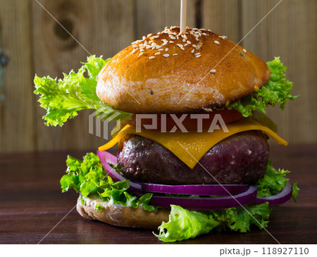 Burger with big meat rissole 118927110