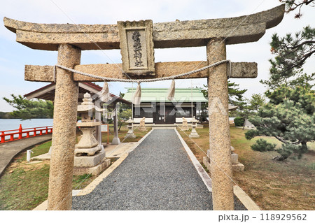 山口県宇部市の人気観光観光スポットときわ公園にある常盤神社 118929562