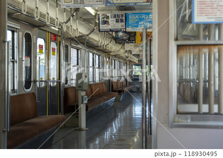近江鉄道　多賀大社線　誰もいない車内 118930495