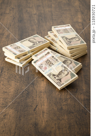 札束（新紙幣） 118930721