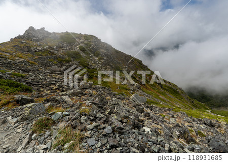 北岳登山 (広河原山荘→北岳山荘） 118931685