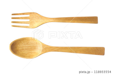 Wooden spoon and fork isolated on a white background. 118933554