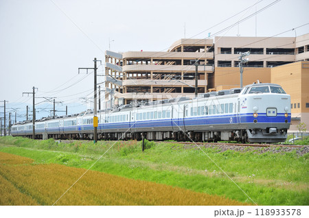 常磐線 内原ー赤塚 JR東日本 485系 K40+K60編成(勝田) 回送 常磐線 内原ー赤塚 JR東日本 485系 K40+K60編成(勝田) 回送 118933578