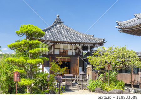 飛鳥寺　思惟殿（奈良県明日香村） 118933689
