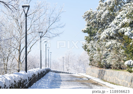 Park in the top of the mountain in winter Park in the top of the mountain in winter 118936623