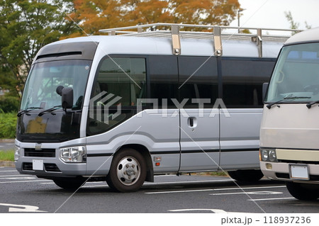 マイクロバス（ロケバス）　イメージ 118937236