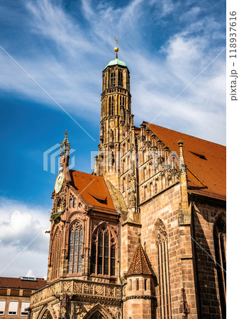 Ancient building facade Church of the Virgin Mary in old city center in Nuremberg Ancient building facade Church of the Virgin Mary in old city center in Nuremberg 118937616