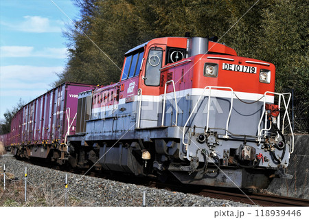 DE10-1719・貨物列車 石巻線 DE10-1719・貨物列車 石巻線 118939446