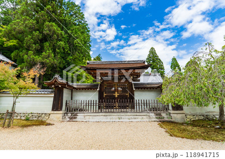 京都市右京区 神護寺の書院 唐門 京都市右京区 神護寺の書院 唐門 118941715