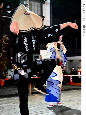 越中八尾の哀愁と侘しさが漂うおわら風の盆 越中八尾の哀愁と侘しさが漂うおわら風の盆 118941774