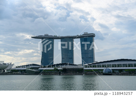 マリーナベイサンズ 118943257