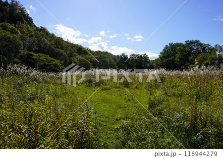 歌志内市立神威小学校（廃校）のグラウンド跡地 118944279