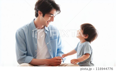 向かい合う父と子 向かい合う父と子 118944776